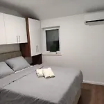 Mira 2 Apartamento *