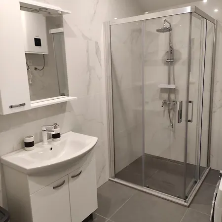 Apartment Mira 2