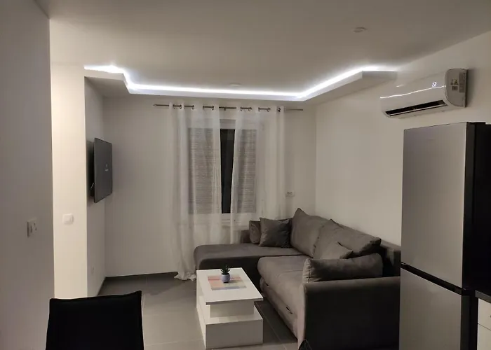 Διαμέρισμα Mira 2 Zagvozd