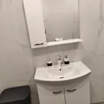 Mira 2 *